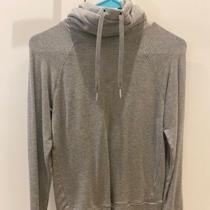 Aritzia hoodie